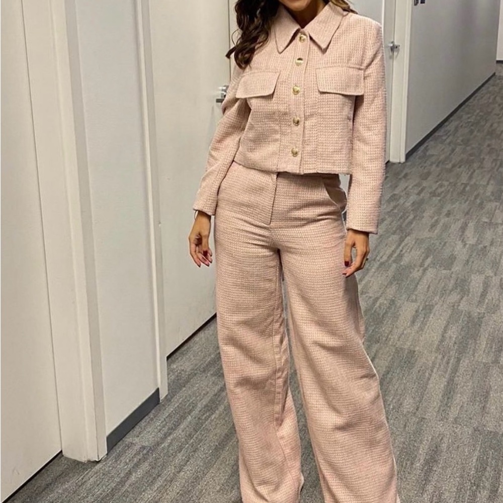 Women's Pink Textured Pants & Jumpsuit Set